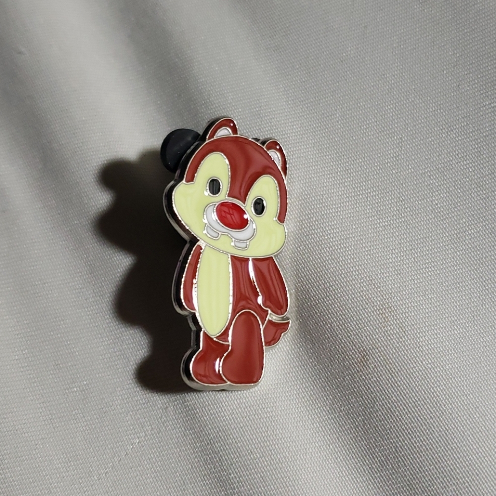 Chip? Dale? Trading pin